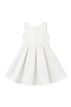 Fleur White